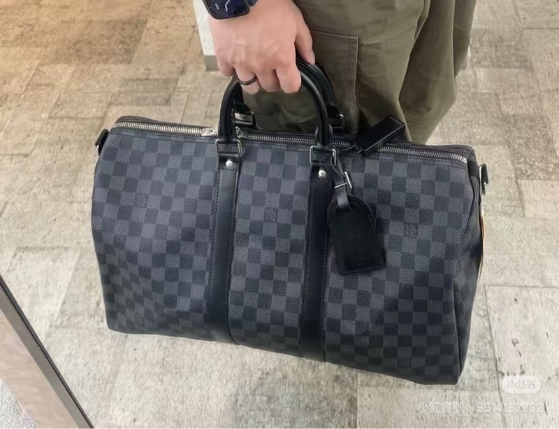 《仙闆名牌精品》LV N41418 Keepall Bandoulière 45 Damier 黑棋盤格 登機袋 旅行袋-6