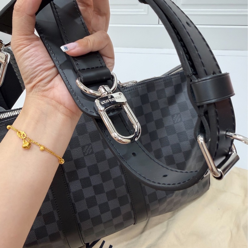 《仙闆名牌精品》LV N41418 Keepall Bandoulière 45 Damier 黑棋盤格 登機袋 旅行袋-17