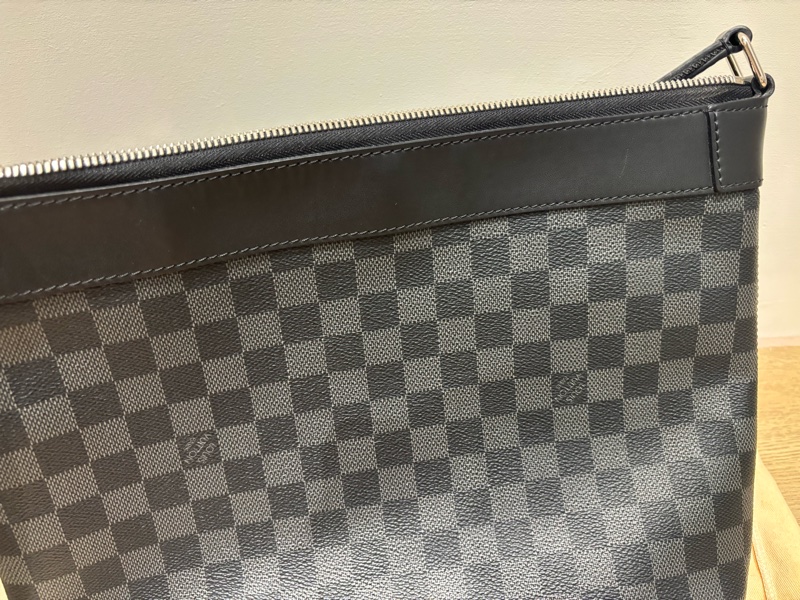 LV包包MICK PM黑棋盤格拉鏈斜背包N40003-7