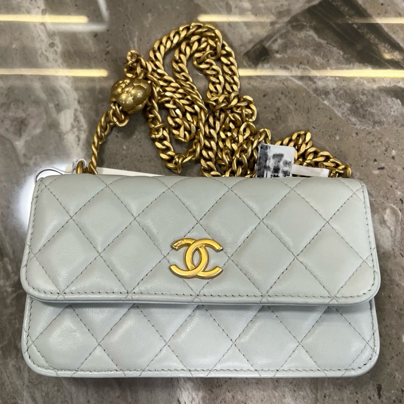 CHANEL香奈兒 Classic Flap CF 23S 山茶花調節扣鏈條菱格小金球 小羊皮 單肩斜挎包 Baby藍 芯片款。-0