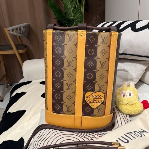 LV x NIGO Randonee 聯名款水桶backpack 限量版