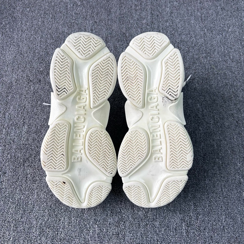 Balenciaga巴黎世家 Triple s低幫 老爹鞋 白色彈幕/40碼-7