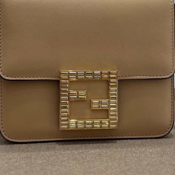 芬迪/Fendi 水晶扣 豆腐包-4