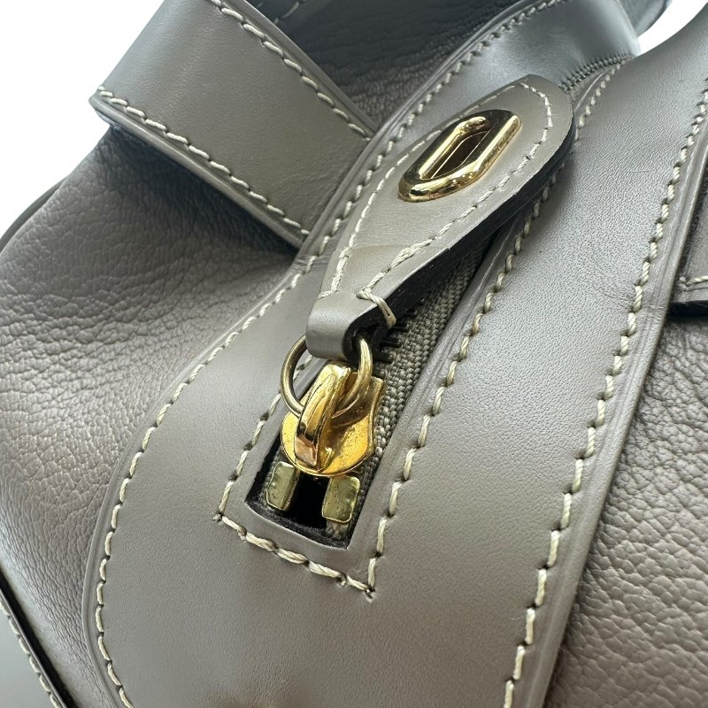 【美收精品】Louis Vuitton 灰色肩背包 C-579【隔月月中將轉賣至日本 上架期限30天】-9