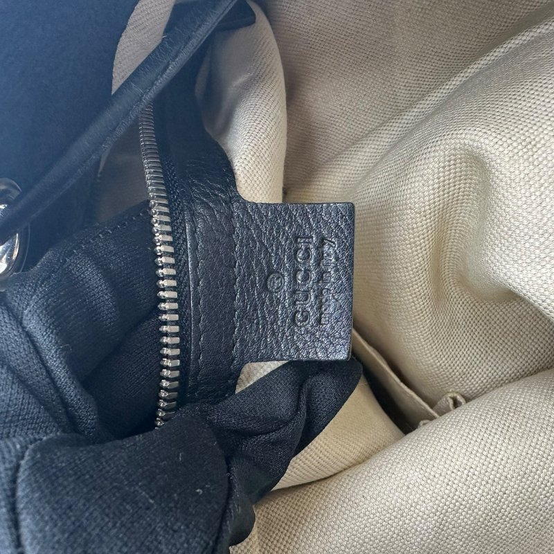 【美收精品】Gucci 黑色後背包 C-584【隔月月中將轉賣至日本 上架期限30天】-11