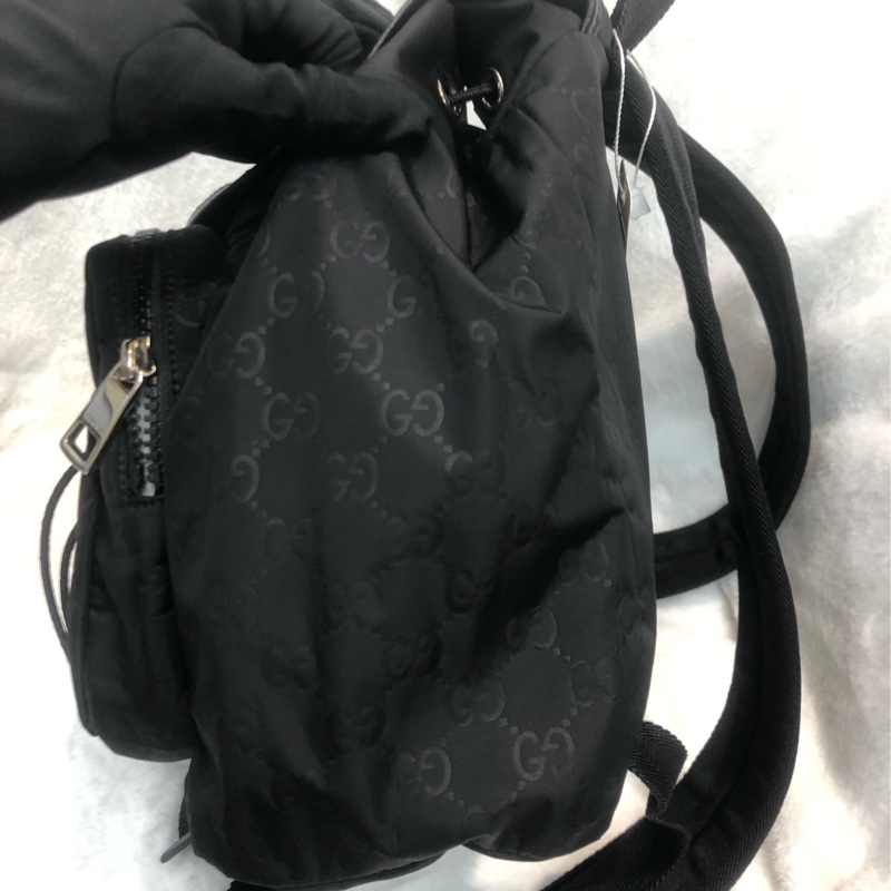 Gucci 黑色暗花絹料背囊 XC569-5
