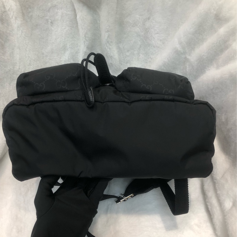 Gucci 黑色暗花絹料背囊 XC569-6