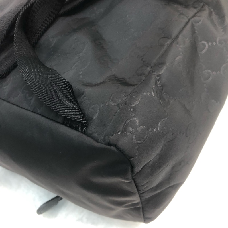 Gucci 黑色暗花絹料背囊 XC569-13