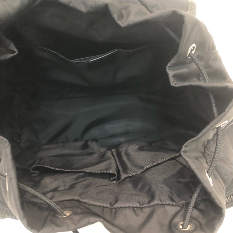 Gucci 黑色暗花絹料背囊 XC569-17