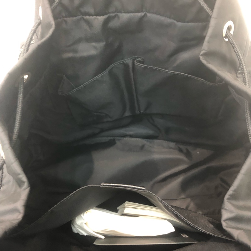 Gucci 黑色暗花絹料背囊 XC569-19