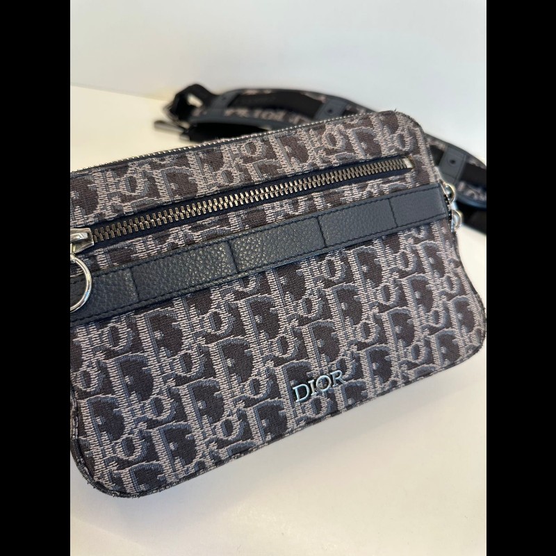 Dior safari Camera bag-3