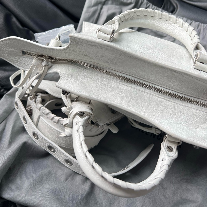 ✨99新 Balenciaga/巴黎世家NeoCagole白色機車包xs手提包斜挎包 附件:肩帶 塵袋-4