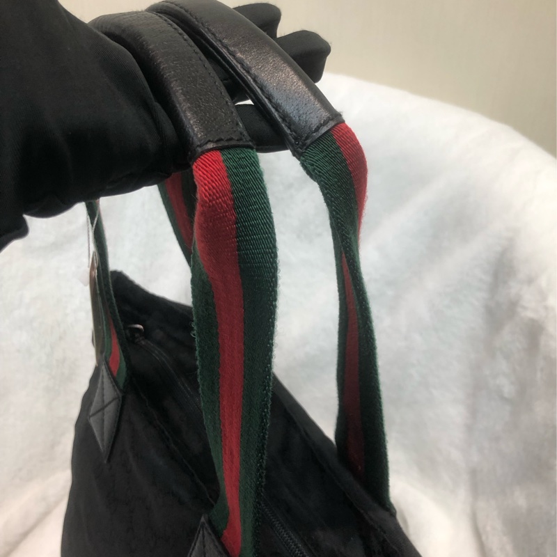 Gucci 黑色老花紅典錄織布帶 上肩袋 XC573-6