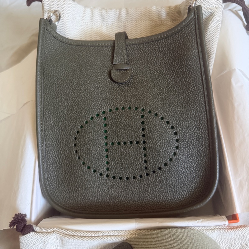 HERMES Mini Evelyne 欖欖綠 銀釦 附綠色內膽包-5