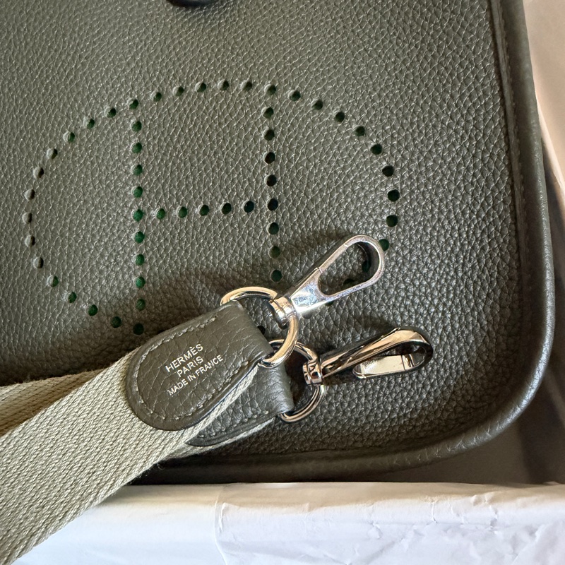HERMES Mini Evelyne 欖欖綠 銀釦 附綠色內膽包-12
