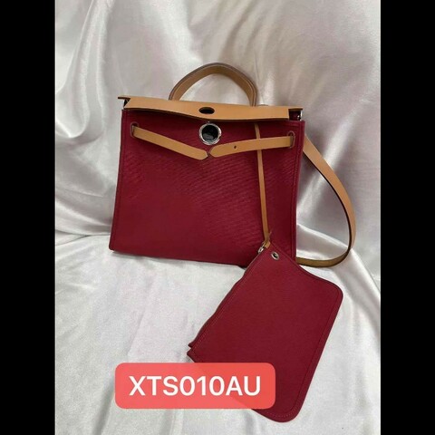 Hermes Herbag31
顏色：棕+紅