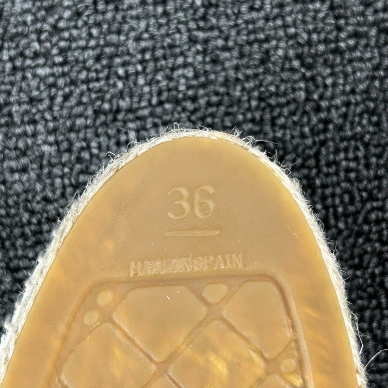 Chanel香奈兒黑白滿印漁夫鞋 尺碼:36-5
