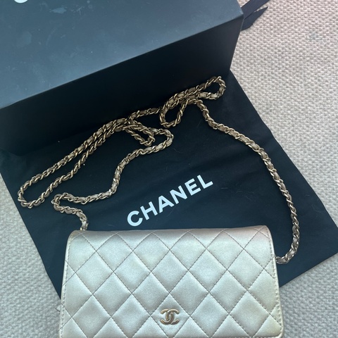 Chanel 香奈兒小羊皮淡金色WOC
