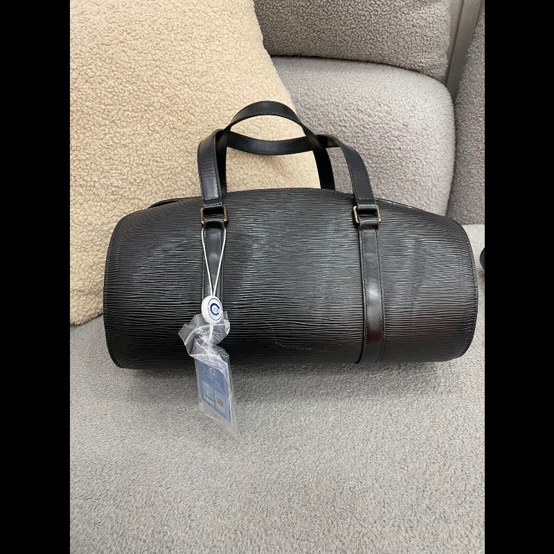 LV 水波纹圓桶包 黑-0