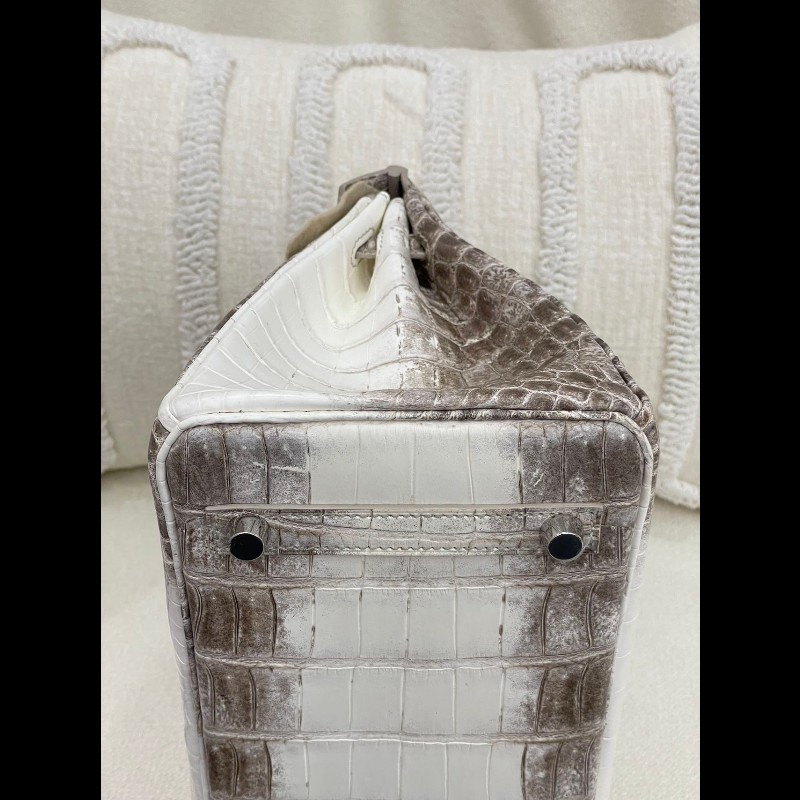 Hermes Birkin25 喜馬拉雅
皮质:兩點鱷
金属:銀扣-5