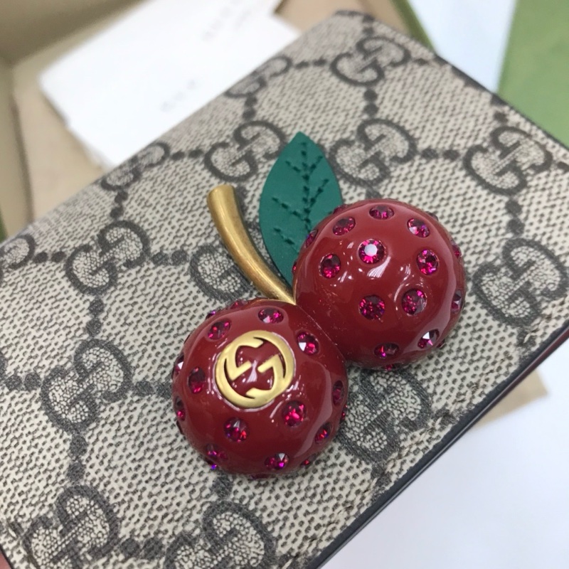 Gucci cherry wallet-1