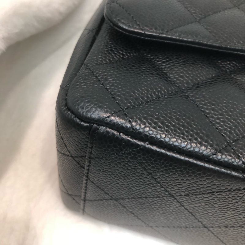 Chanel 荔牛 黑金 Jumbo 33cm XC546-10