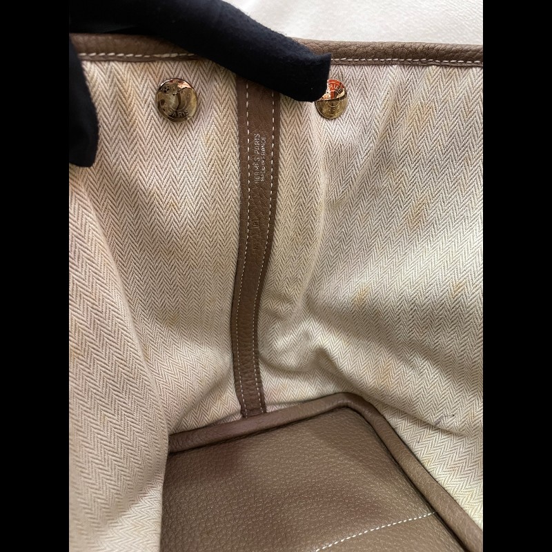 Hermes 花園包 30 大象灰 銀扣
顏色:大象灰
皮质:TC皮-21