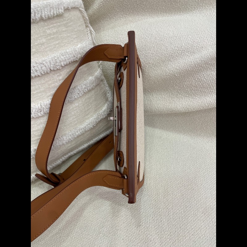Hermes Mini Jypsiere 迷你吉普賽 金棕拼布 銀扣
颜色:金棕/米白-3