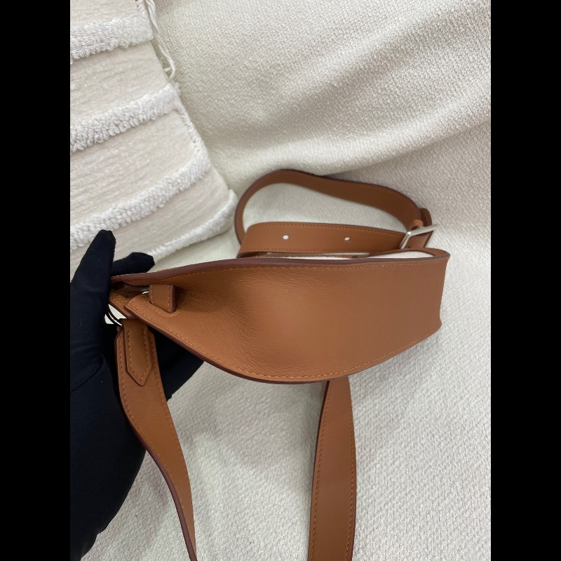 Hermes Mini Jypsiere 迷你吉普賽 金棕拼布 銀扣
颜色:金棕/米白-14