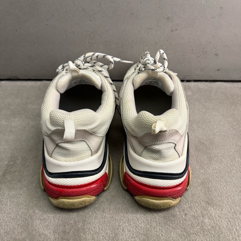 二手Balenciaga 白紅Triple S-10