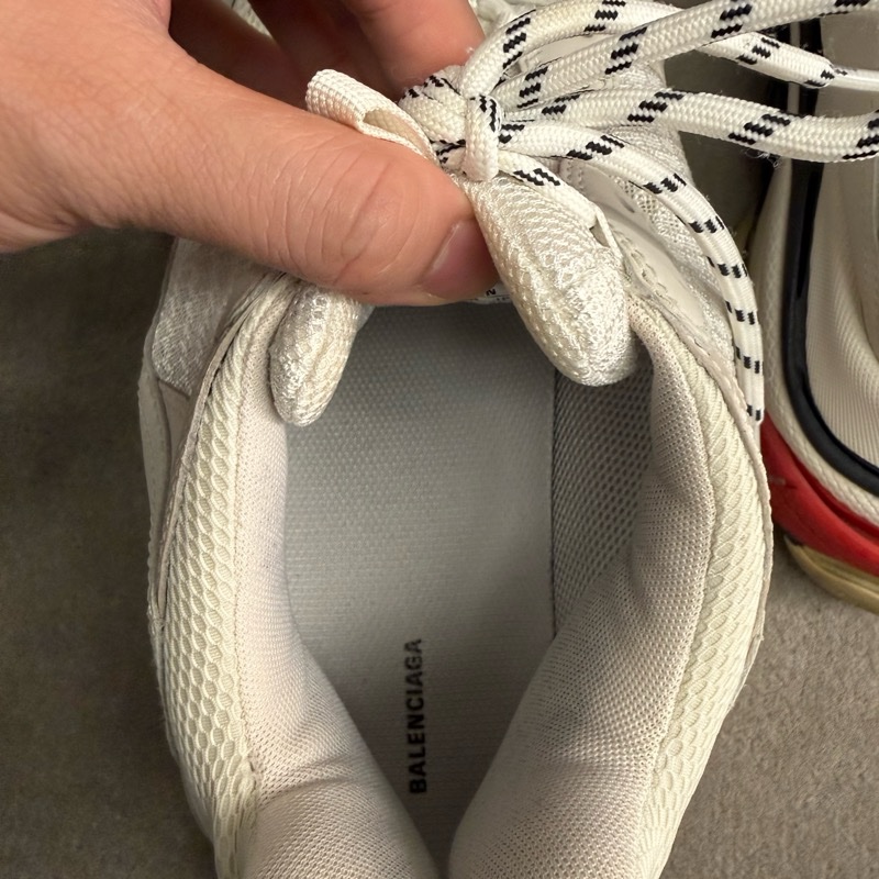 二手Balenciaga 白紅Triple S-2