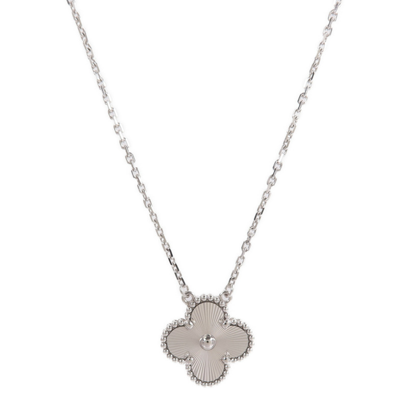 Van Cleef & Arpels 18K白金Vintage Alhambra Pendant項鍊-1