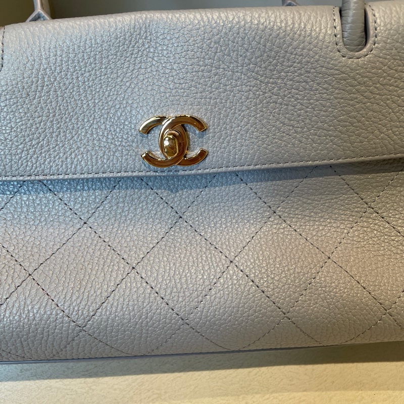 Chanel/香奈兒 26S全皮荔枝紋灰藍色法棍包單肩包腋下包 金扣 高金銀 高允真 Margot robbie 同款-6