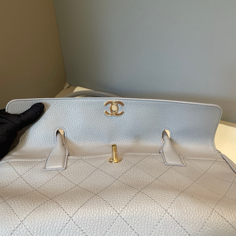 Chanel/香奈兒 26S全皮荔枝紋灰藍色法棍包單肩包腋下包 金扣 高金銀 高允真 Margot robbie 同款-7