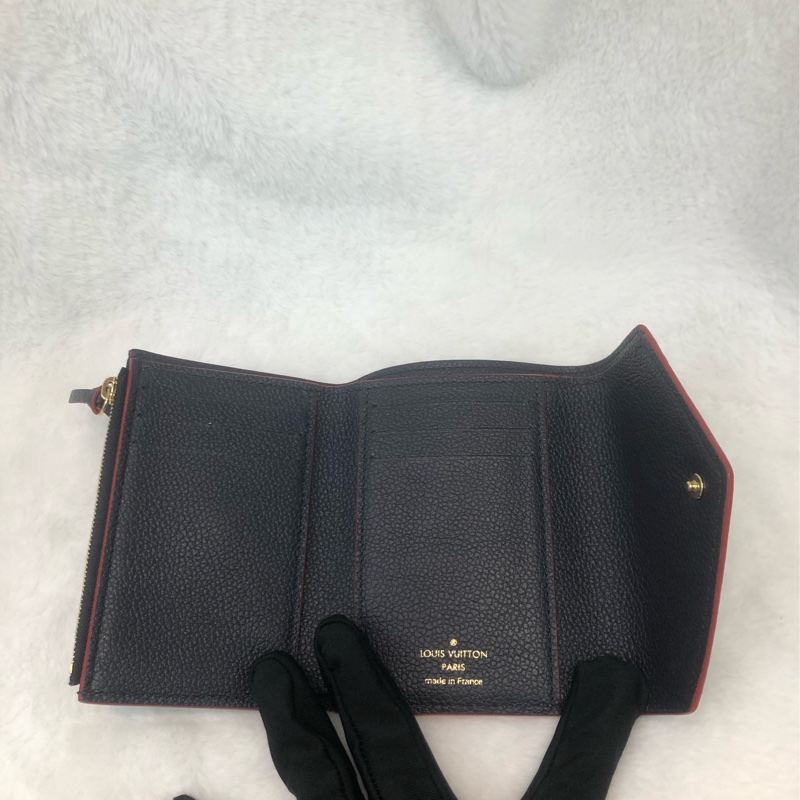 LV 藍色壓紋三摺銀包 XB828-6