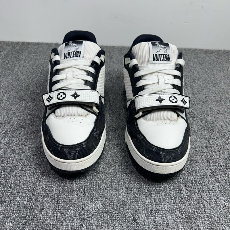 Louis Vuitton 路易威登 LV Trainer 黑白魔術貼 休閒鞋/41碼-1