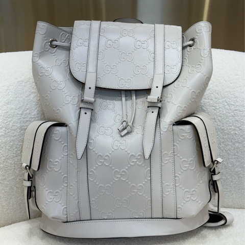 Gucci GG Embossed 白色皮革後背包