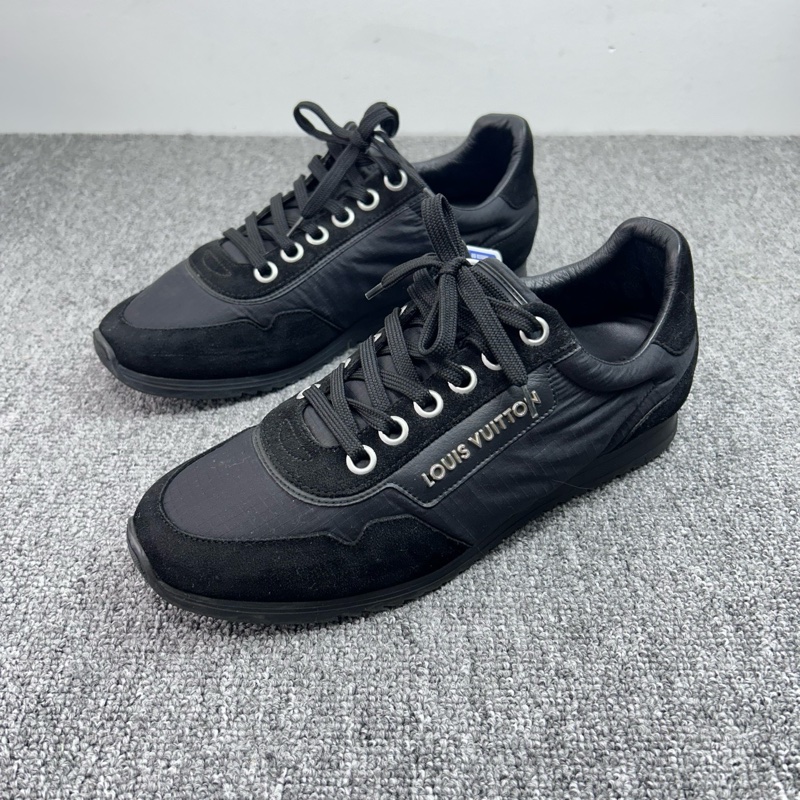 Louis Vuitton 路易威登 LV 帆布黑色休閒運動鞋/40碼 6碼/內長265-0