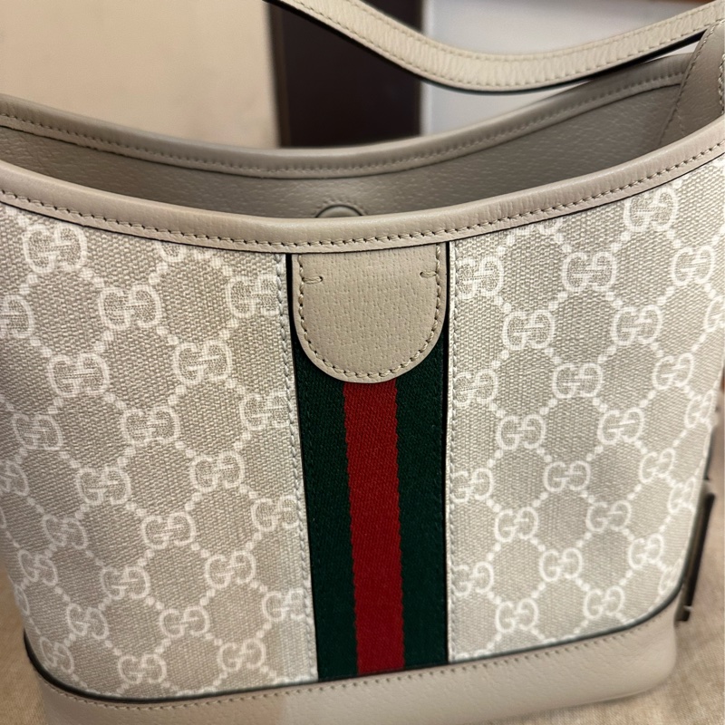 GUCCI 米白紅綠PVC可調整肩背包-6