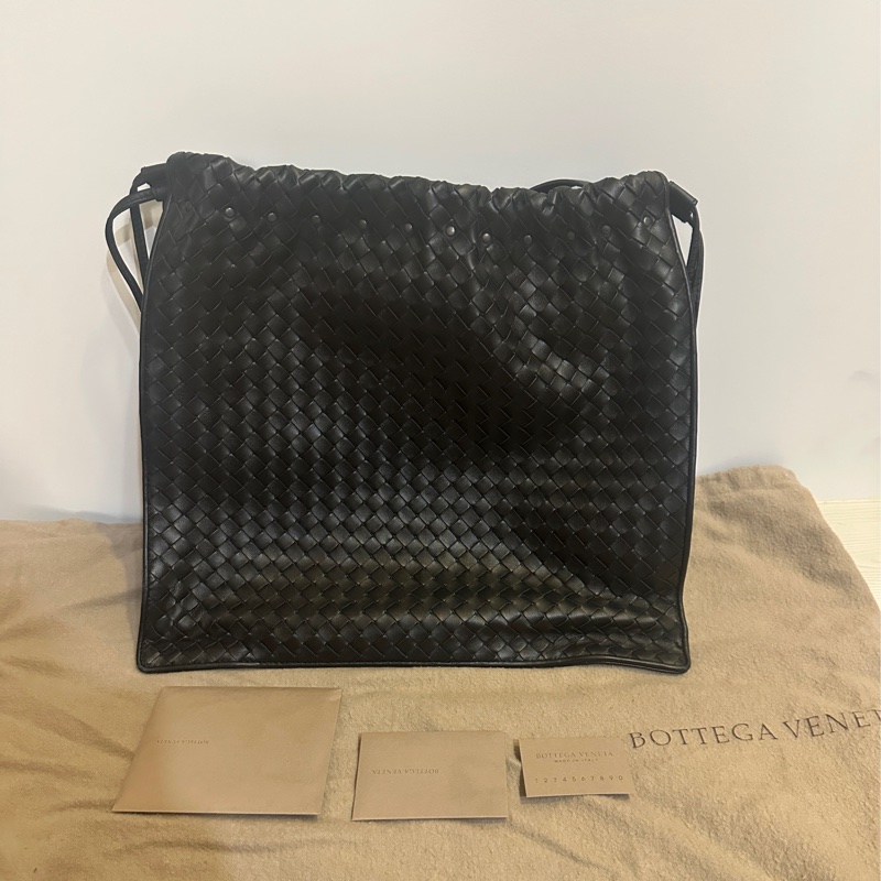 BOTTEGA VENETA 側肩背 / 斜背包|全新未使用|經典黑色|附專屬隨身鏡✨-3