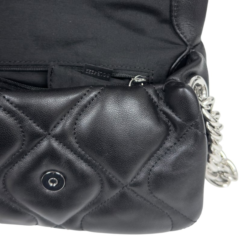MARC JACOBS 肩背包-17