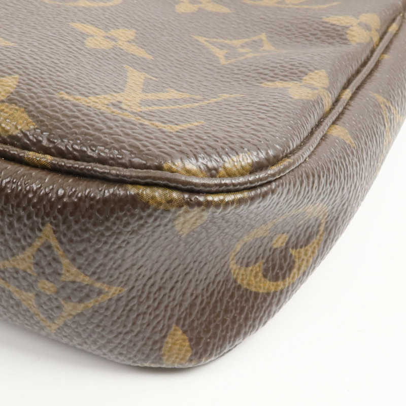 LOUIS VUITTON Monogram Pochette Accessoires金扣手挽袋棕色-16