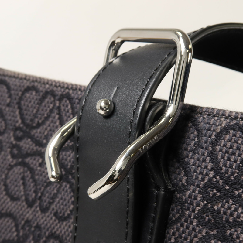 LOEWE 帆布/牛皮皮革Anagram肩背袋-9