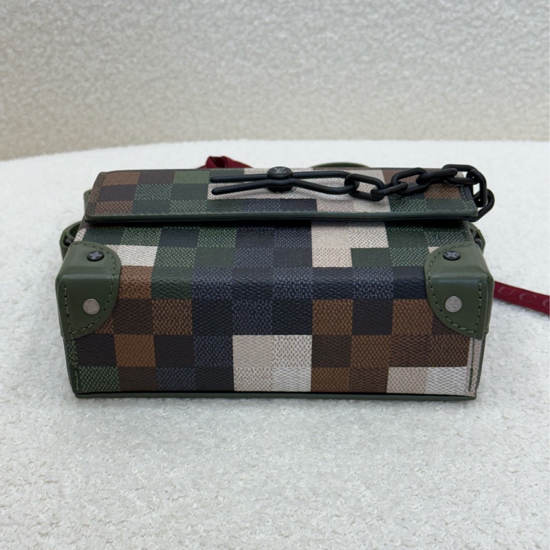 LV 菲董系列限量插銷盒子-3