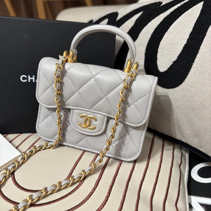 Chanel Small Timeless Classic Handle With Chain-4