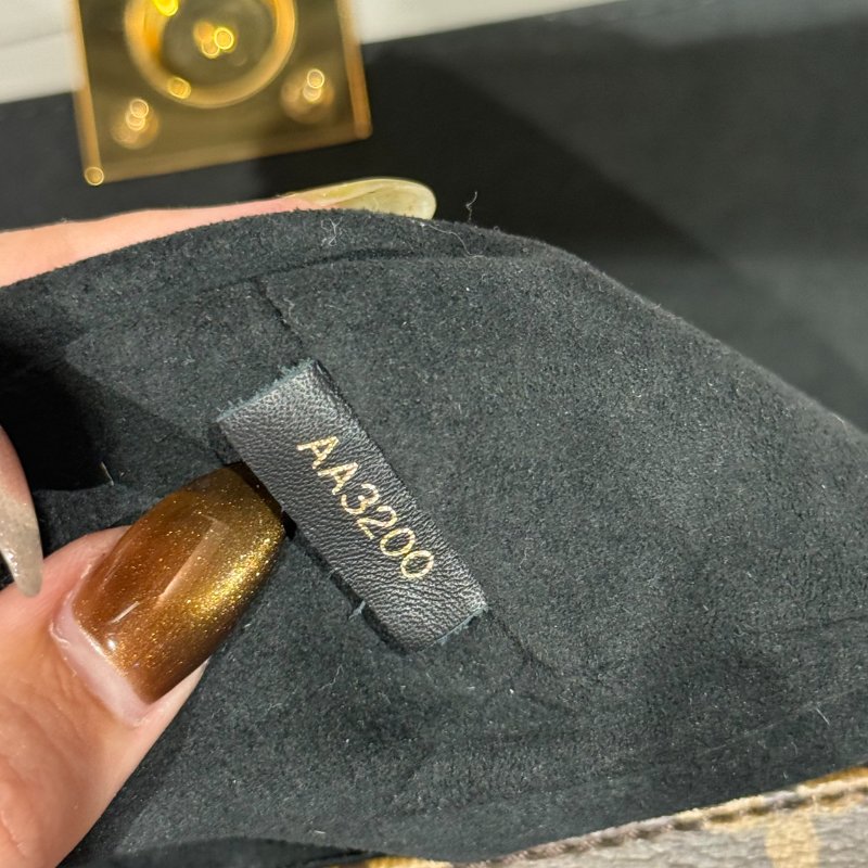 💼 LV Locky BB 黑拼老花鎖頭包 + J02287 經典老花拼紅寬肩帶(極值成套出售)-7