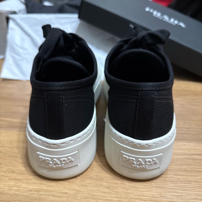 Prada 厚底 帆布 黑色 三角標 37號 23.5公分-1