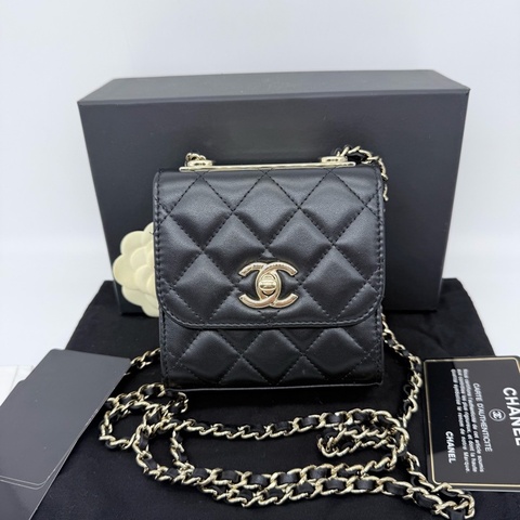 🌷小包甜價保卡款！Chanel 香奈兒 Trendy cc mini 黑金扣