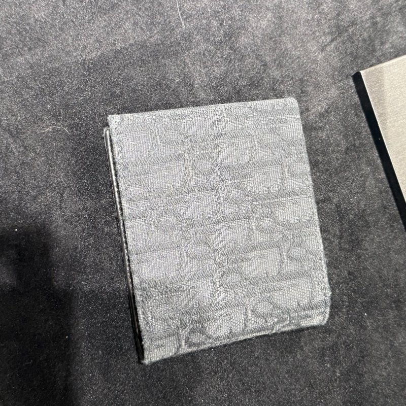 🖤 Dior 經典 Oblique 黑色帆布拼接皮革壓紋短夾-1