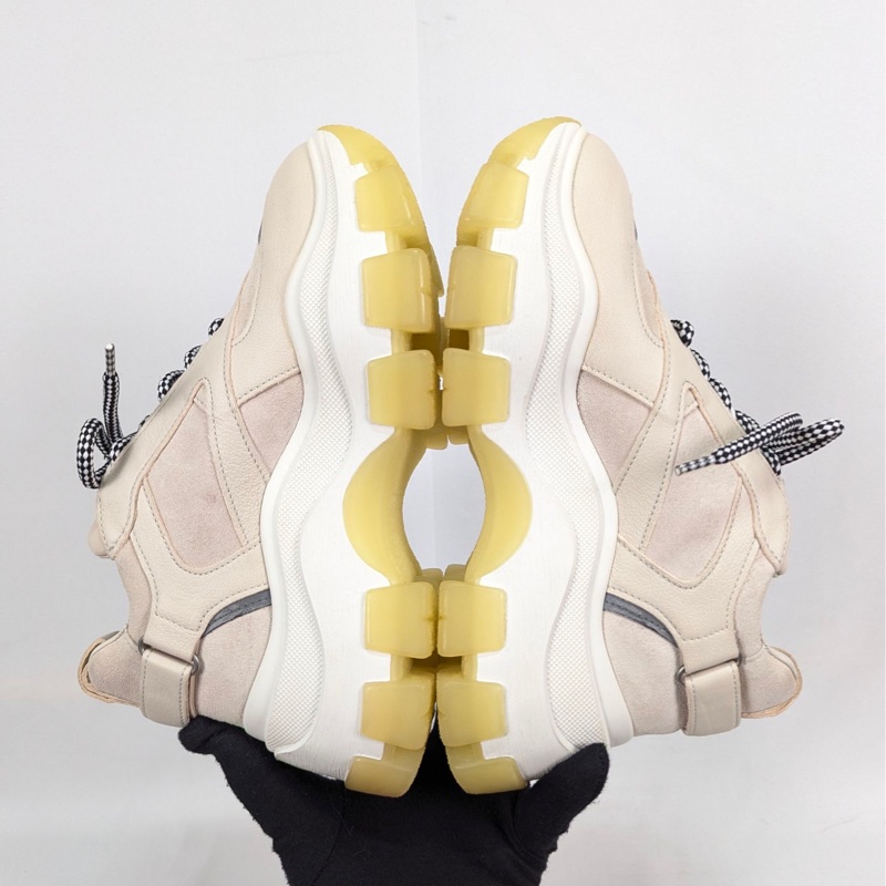 莉亞精品♡ PRADA 米色麂皮厚底老爹鞋 尺碼36 二手美品-6